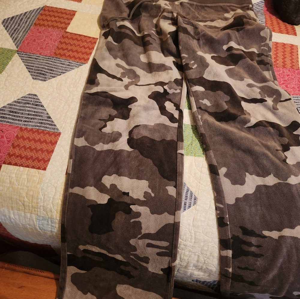 New York & Company Camouflage Track Pants
